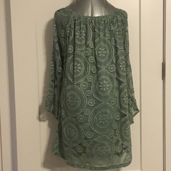 Green lace tunic - Picture 4 of 4